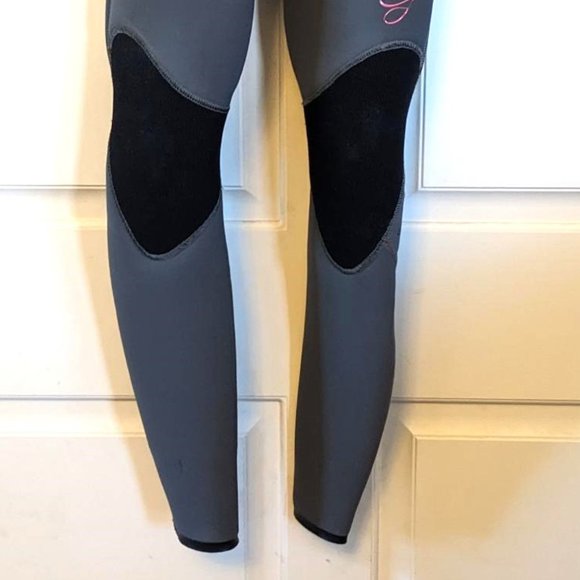 Girls Rip Curl E3+ G-Bomb 3.2 Back-zip Full Wetsuit, Size 10/12 - Picture 5 of 9